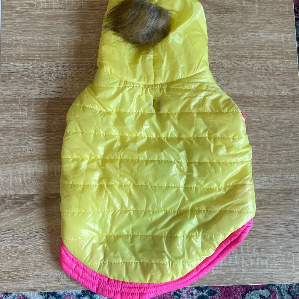 Top Paw - Yellow Puffer Coat‎ with Pom Pom Hood - Size L